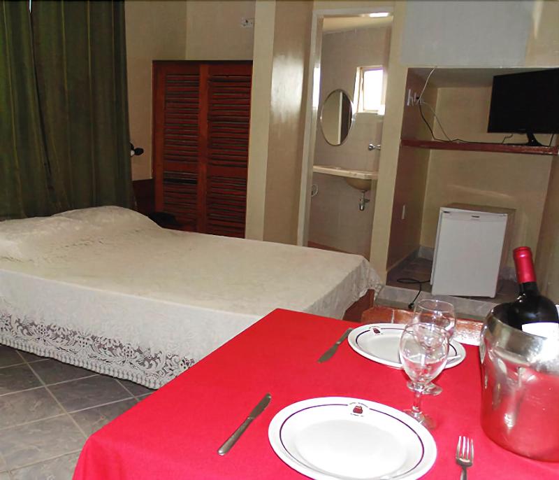 Hotel Samburá image