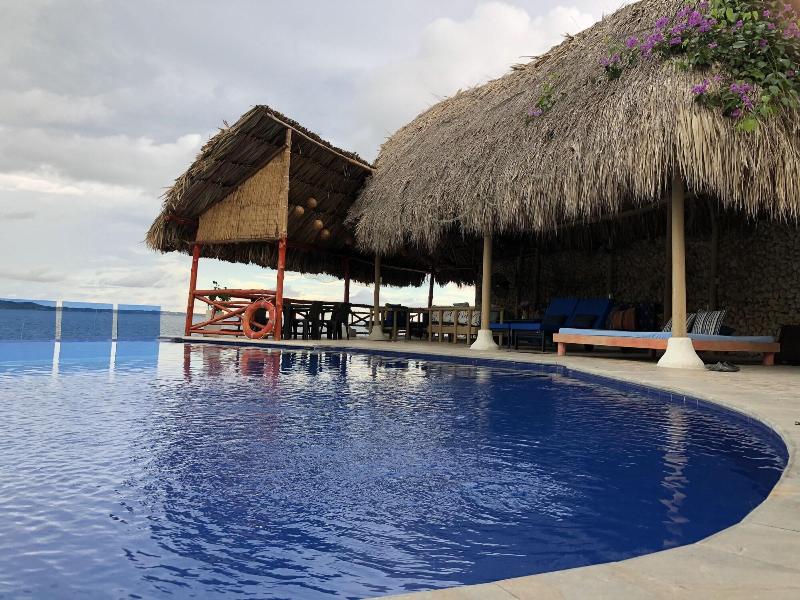 Hotel Isla Real image