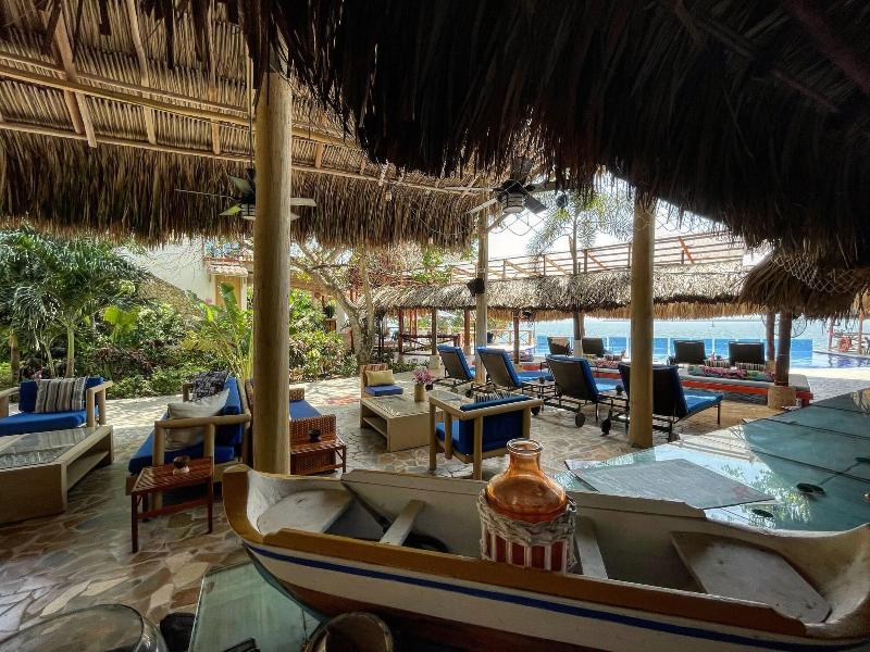 Hotel Isla Real image