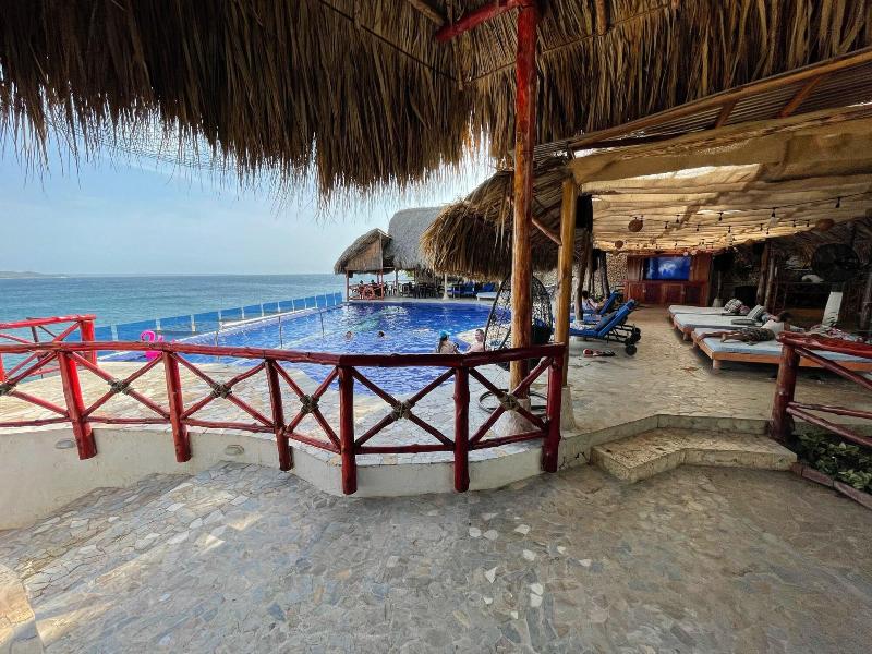 Hotel Isla Real image
