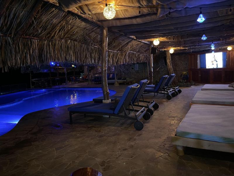 Hotel Isla Real image