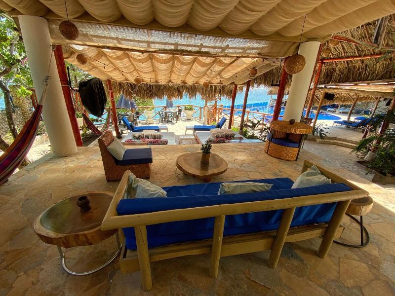 Hotel Isla Real image
