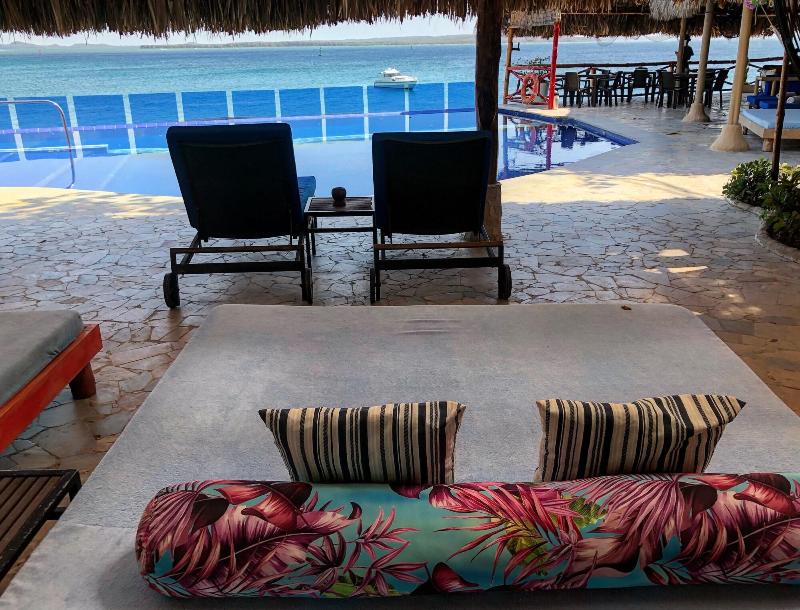 Hotel Isla Real image
