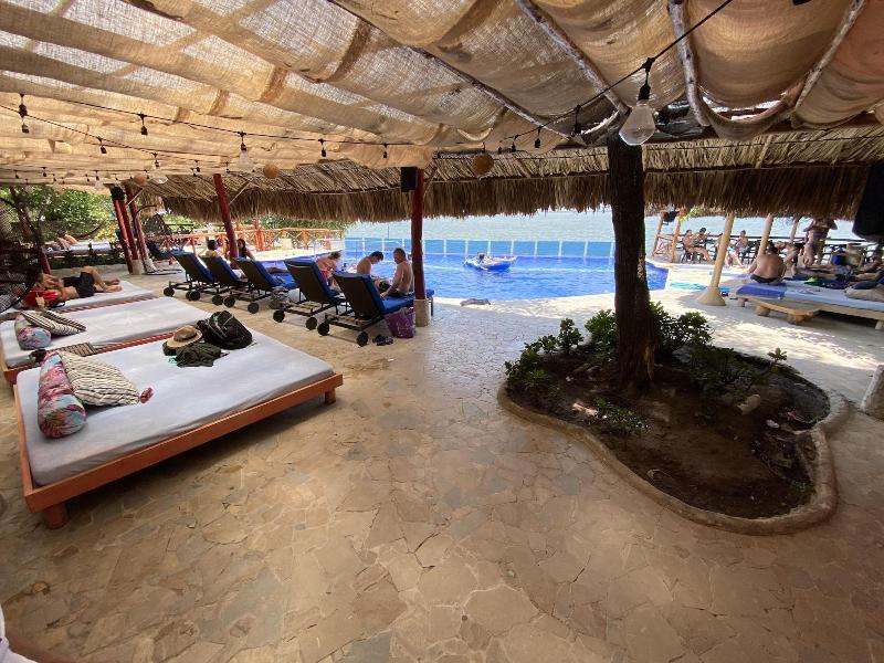 Hotel Isla Real image