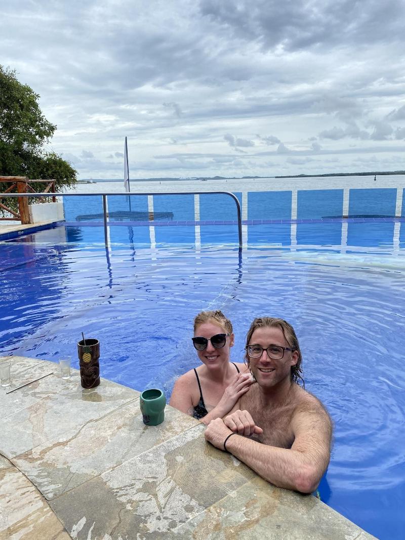 Hotel Isla Real image