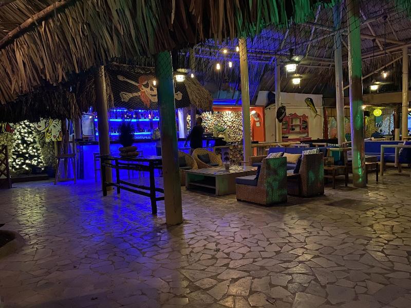 Hotel Isla Real image