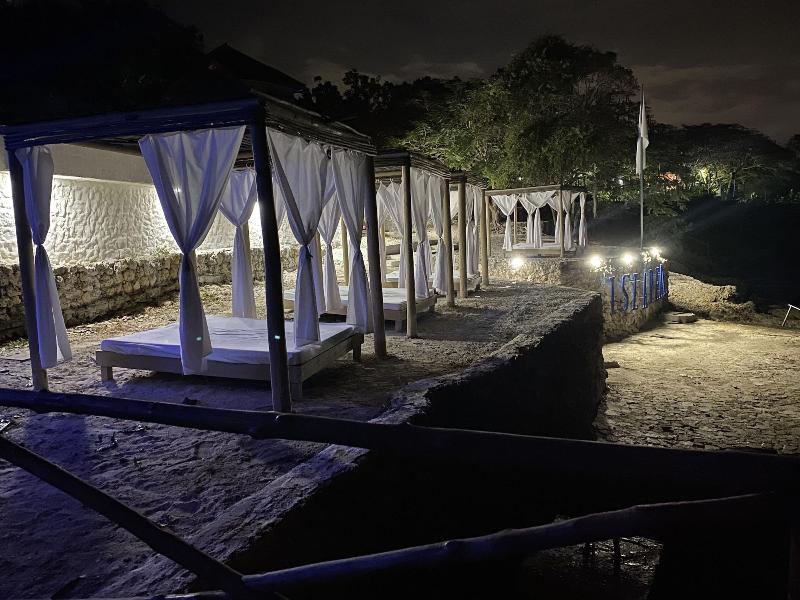 Hotel Isla Real image