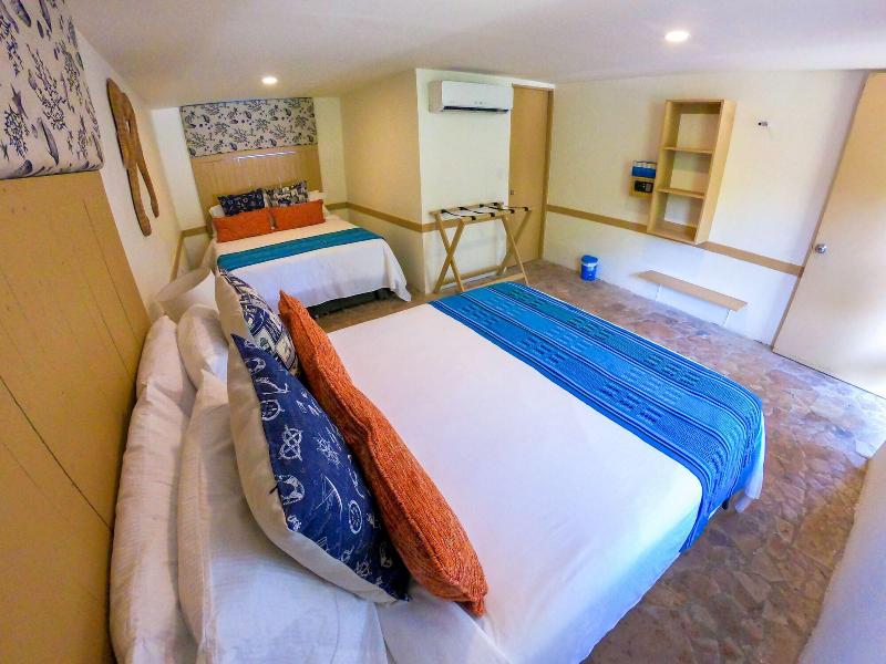 Hotel Isla Real image