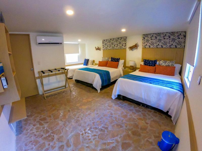 Hotel Isla Real image