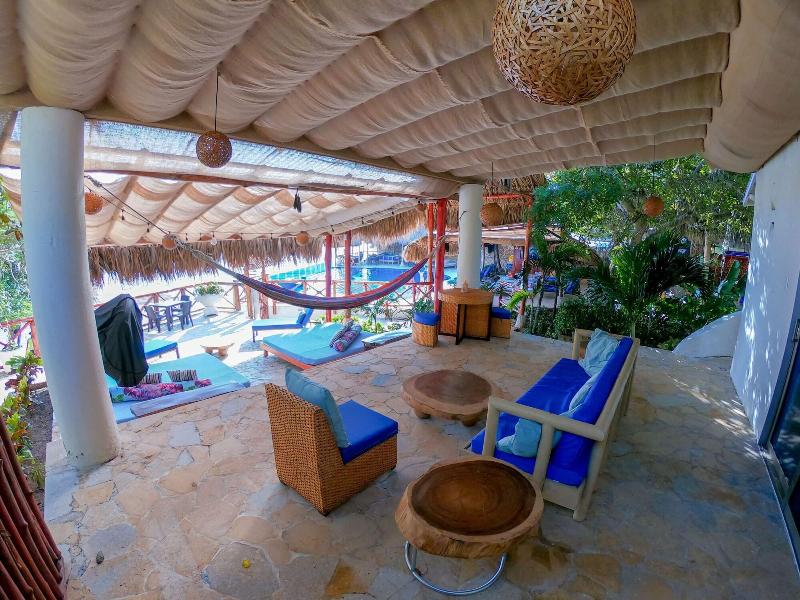 Hotel Isla Real image