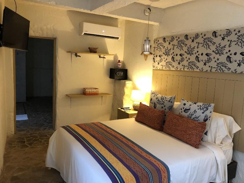 Hotel Isla Real image