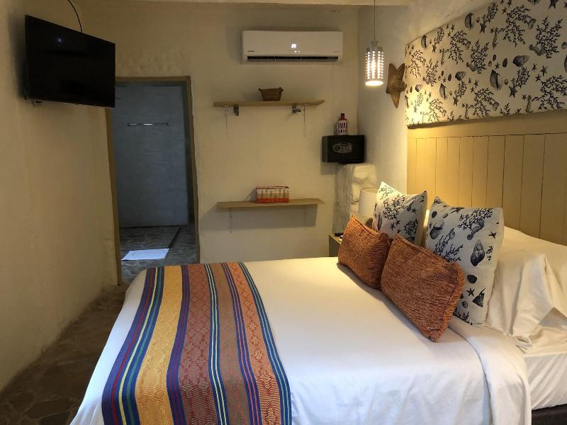 Hotel Isla Real image