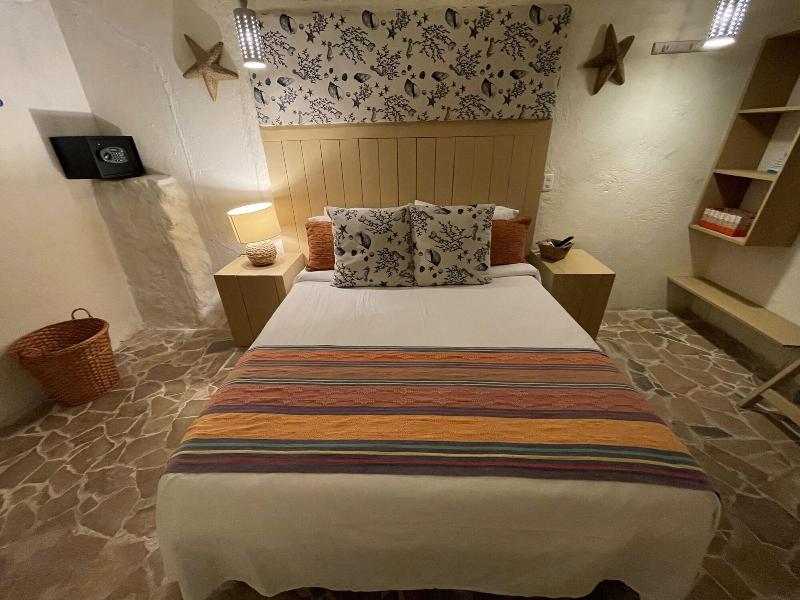 Hotel Isla Real image