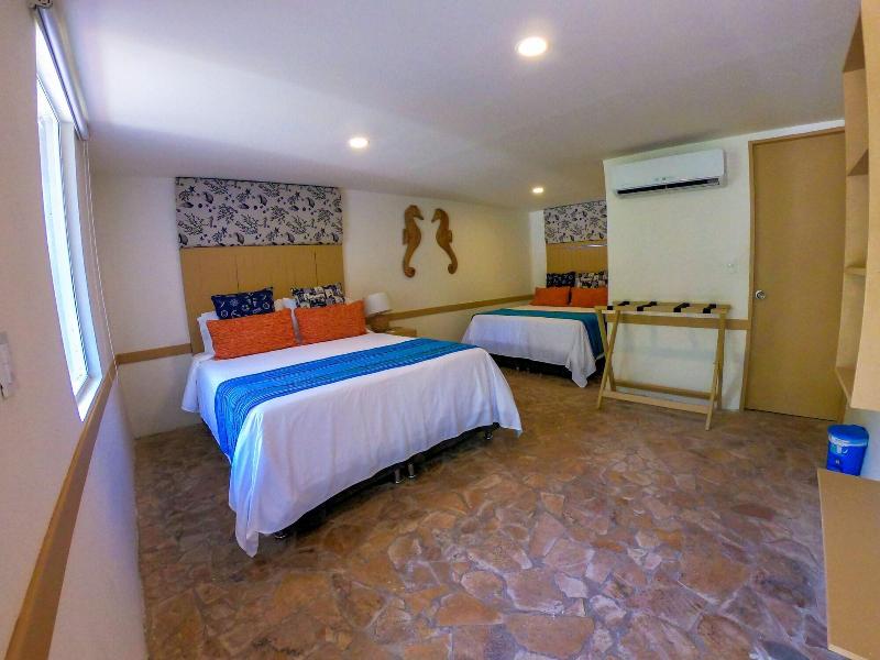 Hotel Isla Real image