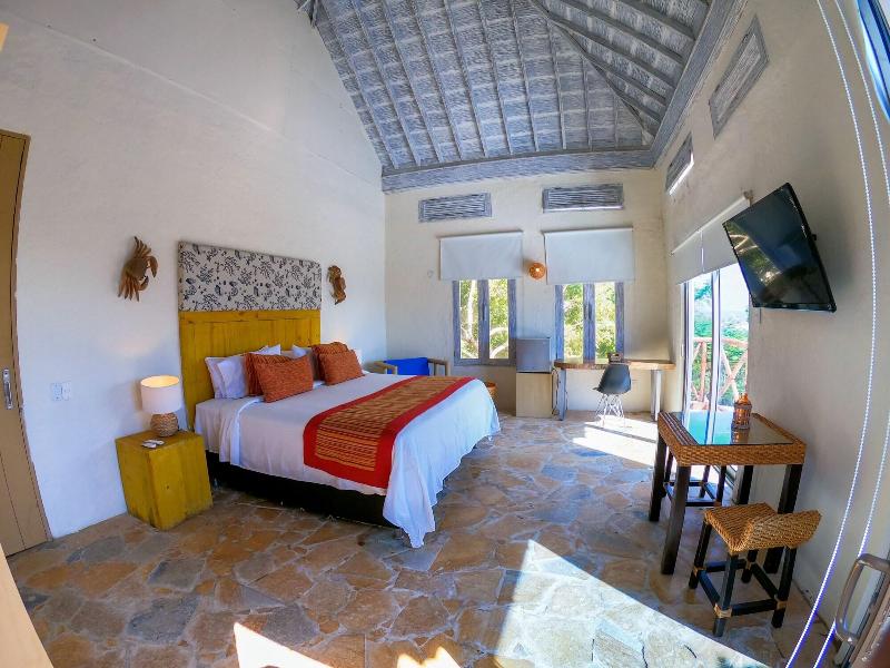 Hotel Isla Real image