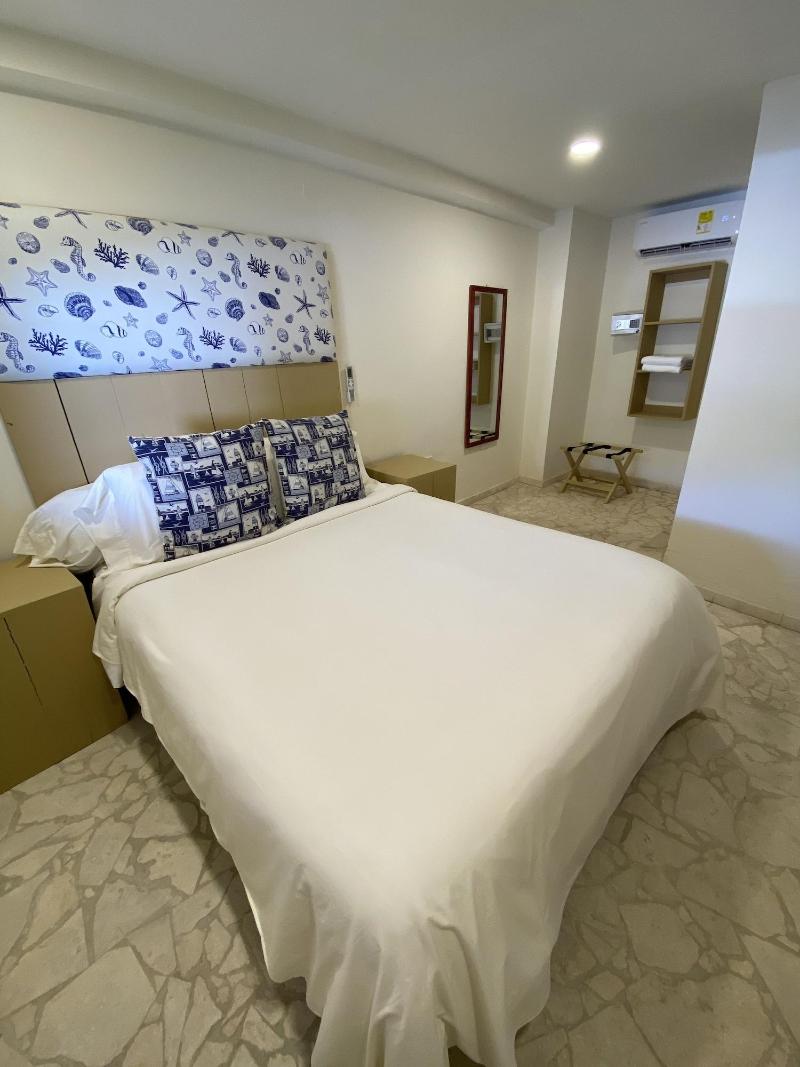 Hotel Isla Real image