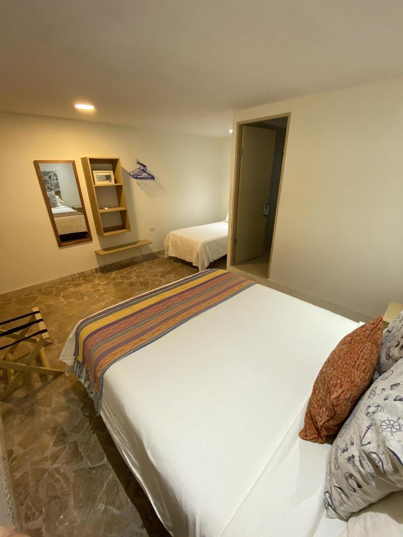 Hotel Isla Real image