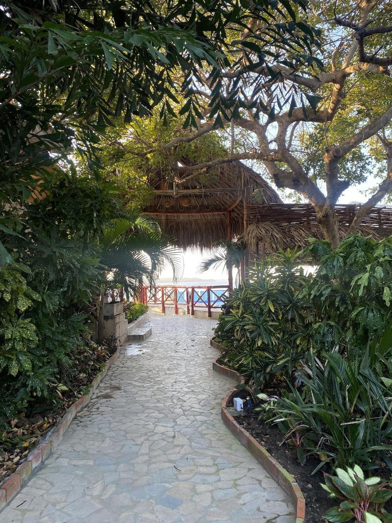 Hotel Isla Real image