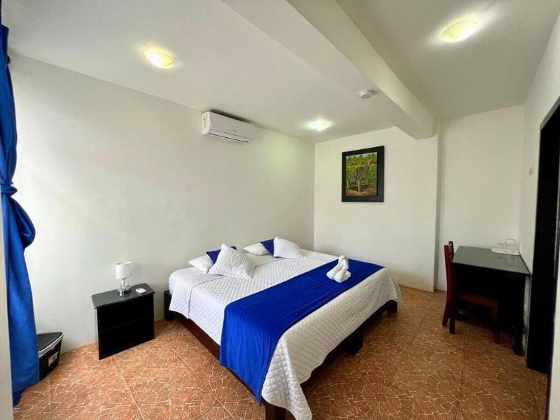 Hotel Cally Galapagos image