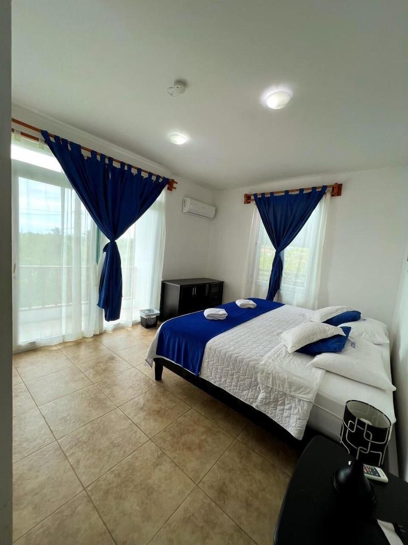 Hotel Cally Galapagos image
