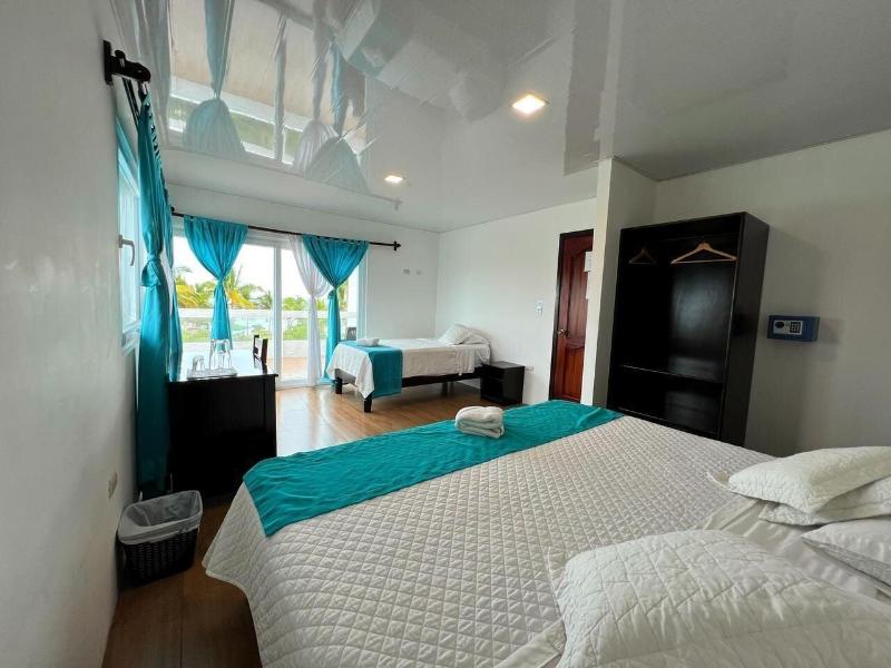 Hotel Cally Galapagos image
