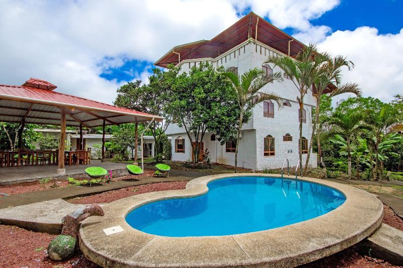 Twin Hotel Galapagos image