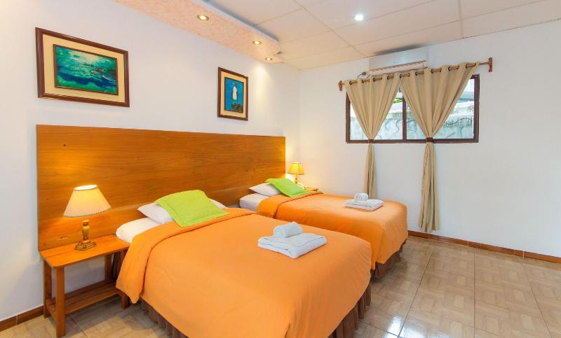 Twin Hotel Galapagos image