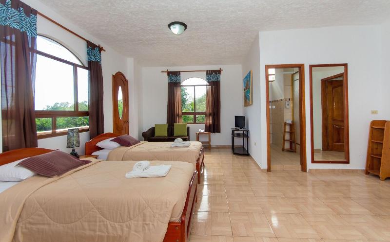 Twin Hotel Galapagos image