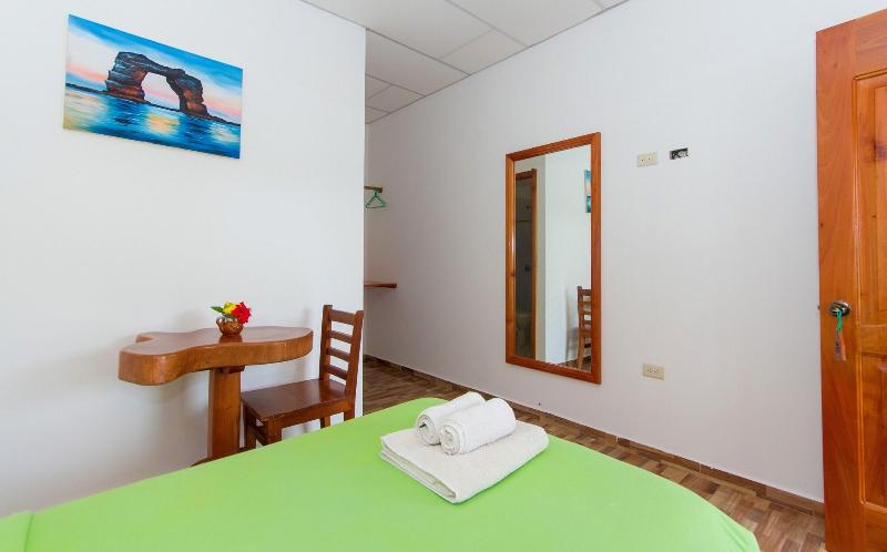 Twin Hotel Galapagos image