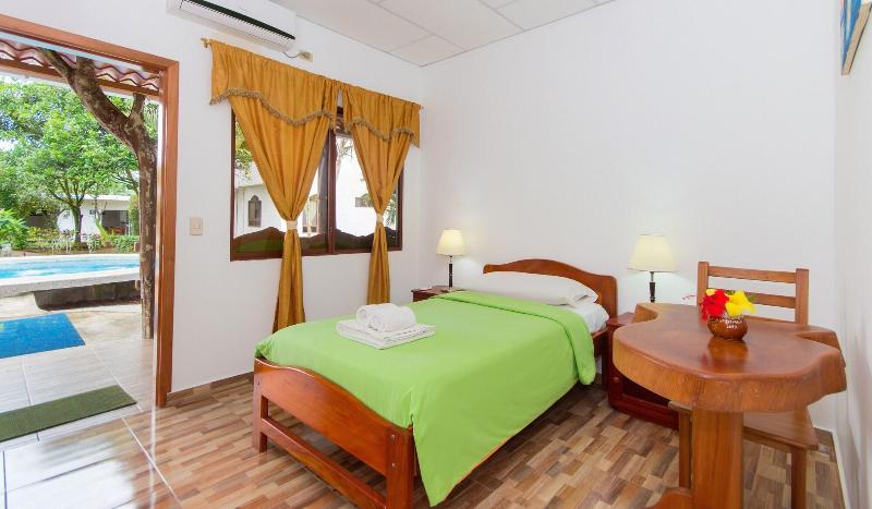 Twin Hotel Galapagos image