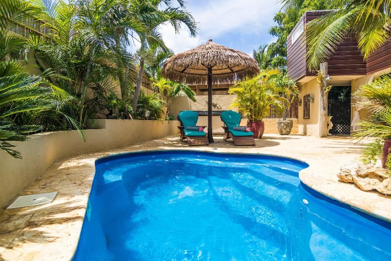Bamboo Bali Bonaire image