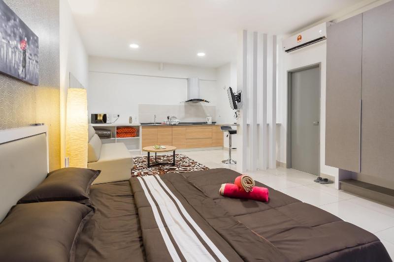 Comfort Zone Premium Guesthouse Evo1 image