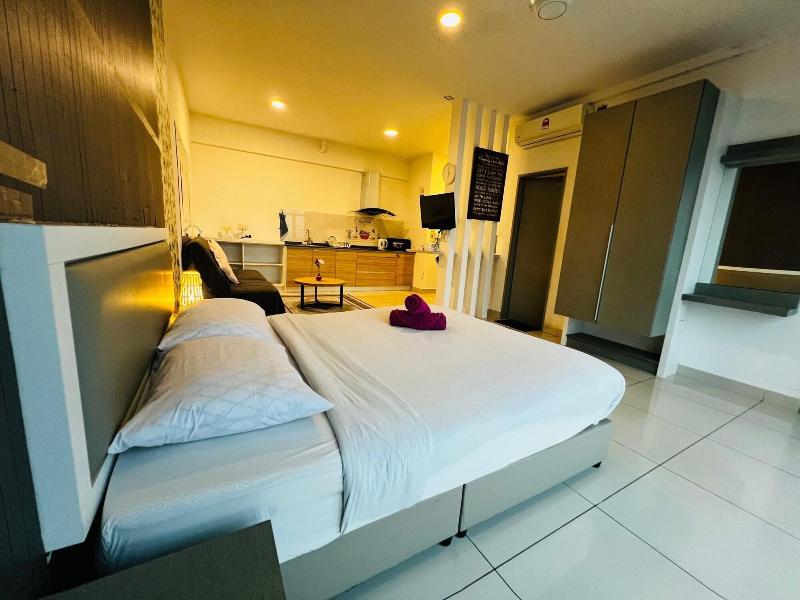 Comfort Zone Premium Guesthouse Evo1 image
