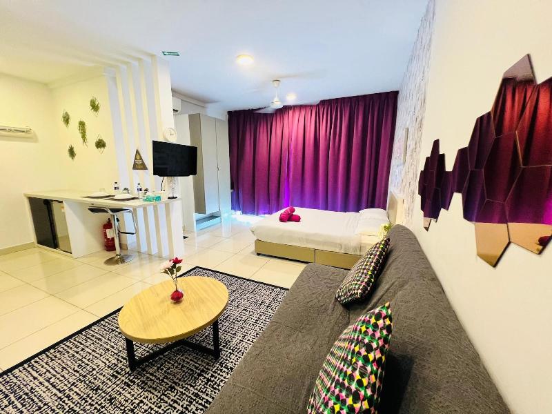 Comfort Zone Premium Guesthouse Evo1 image