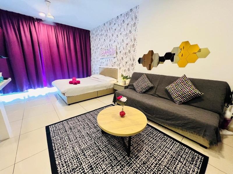 Comfort Zone Premium Guesthouse Evo1 image