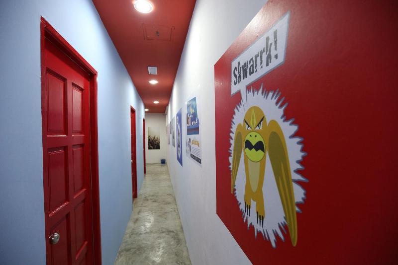 Noisy Room - Bukit Mata image