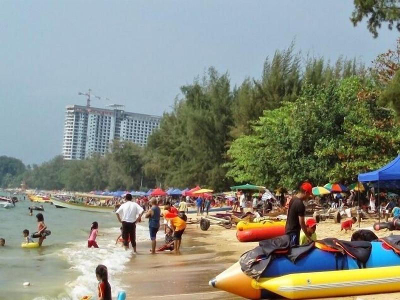 Tsr Seafront Hotel image
