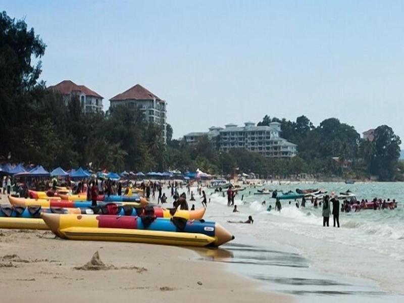 Tsr Seafront Hotel image