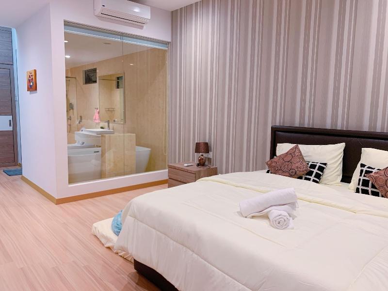 The Luxury Jazz Suites image