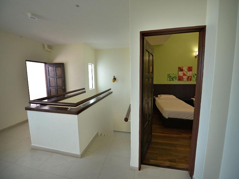 Palm City Villa image