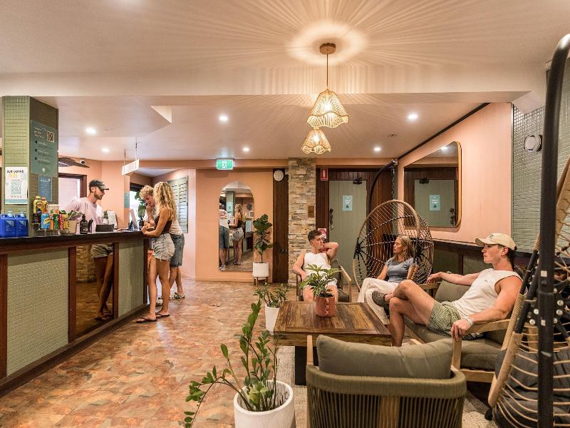 Aquarius Backpacker Resort image