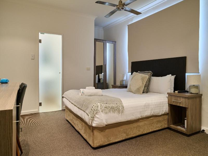 Norfolk Hotel image
