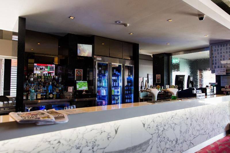 Nags Head Hotel image