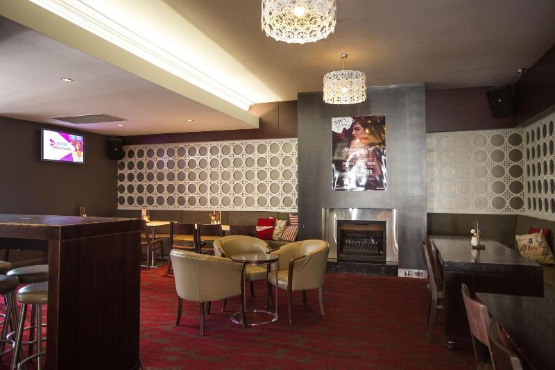 Nags Head Hotel image
