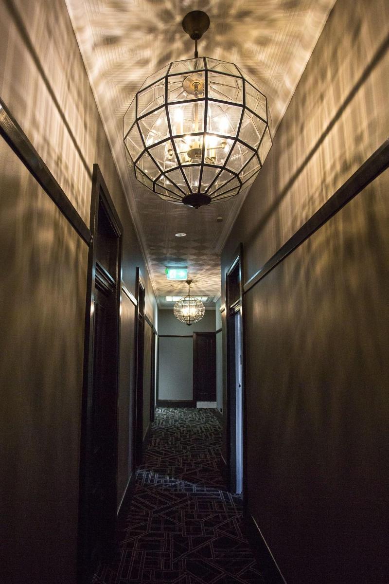Nags Head Hotel image