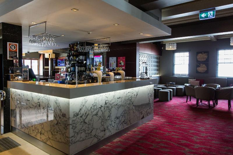 Nags Head Hotel image