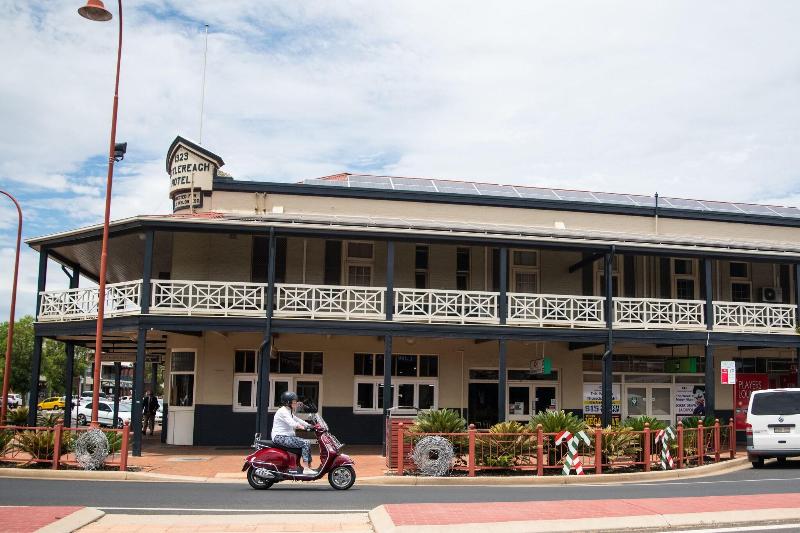 Castlereagh Hotel image