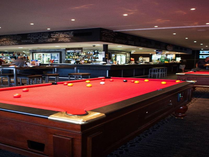 Vale Hotel image