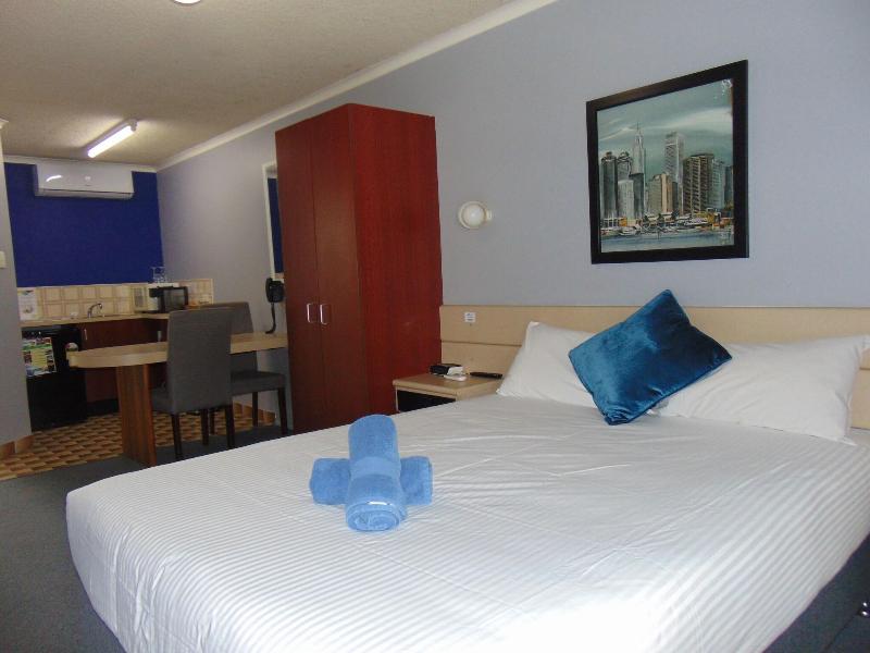 Rockhampton Court Motor Inn image