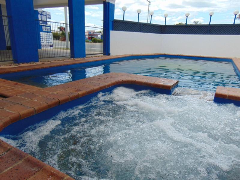 Rockhampton Court Motor Inn image